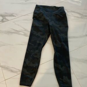 RBX size large leggings, camo print